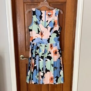 Calvin Klein dress. Perfect for a summer wedding. Size 6